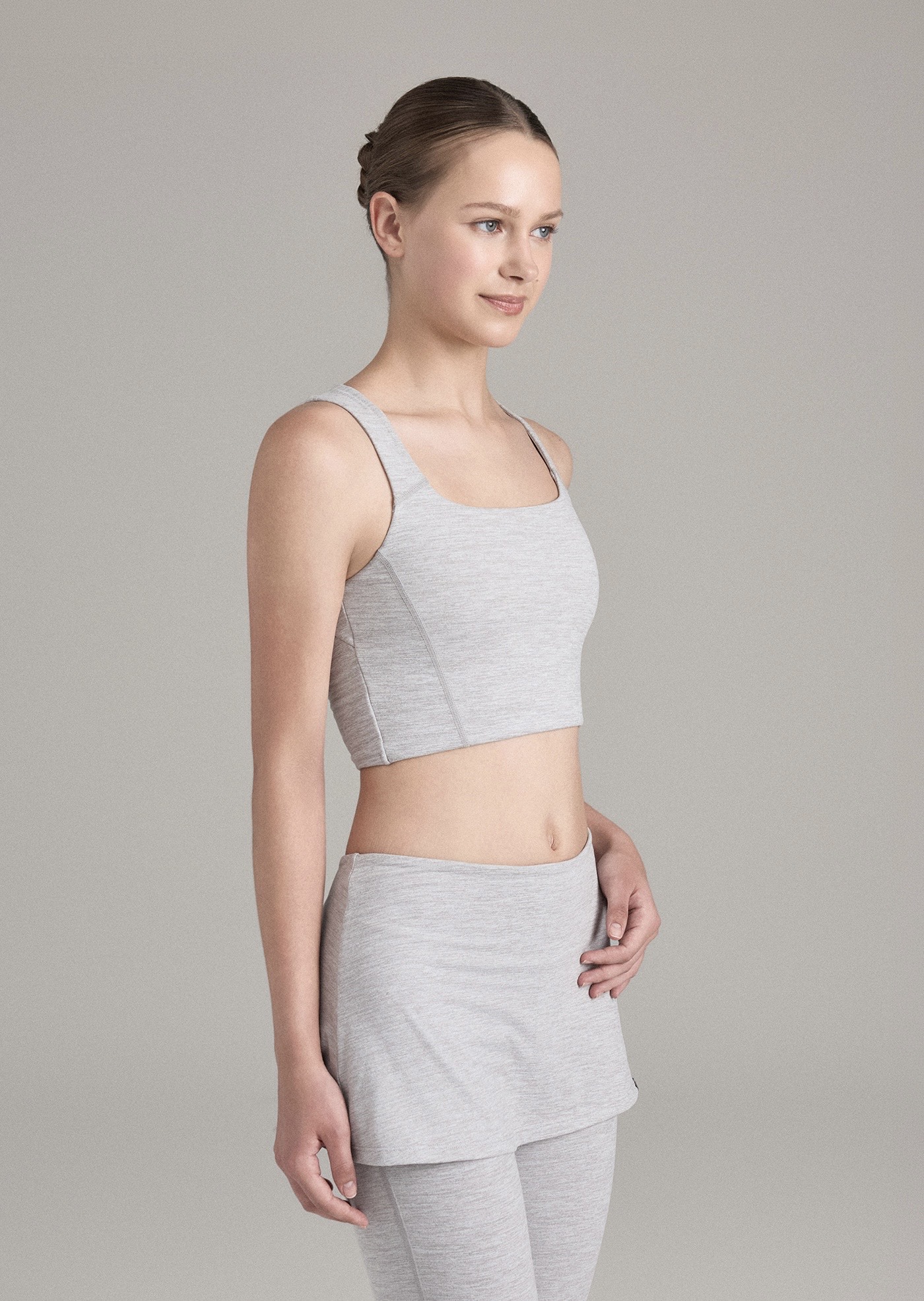 TB057 MOTION BRA M.GRAY SOLID サイズ: SS