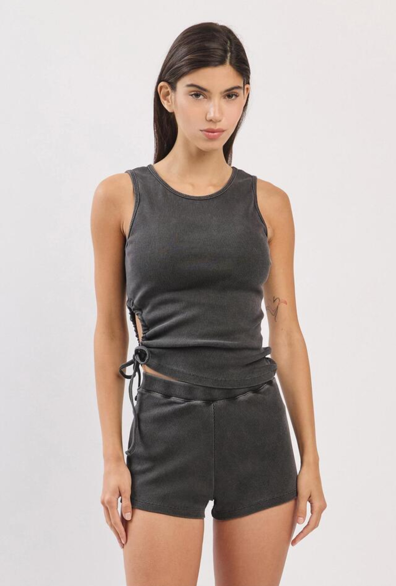 TT200 CUT-OUT SLEEVELESS CHARCOAL FADE サイズ: S/M