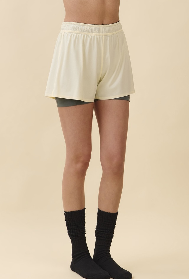 PH466 EASY ACTIVE SHORT PANTS  L.YELLOW SOLID サイズ: S