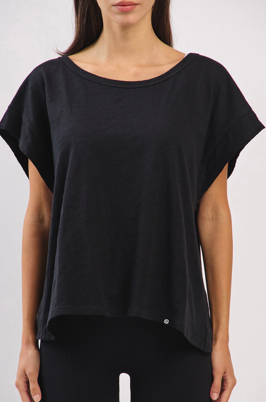 TS109 COVER-UP SLEEVELESS BLACK サイズ: ONESIZE