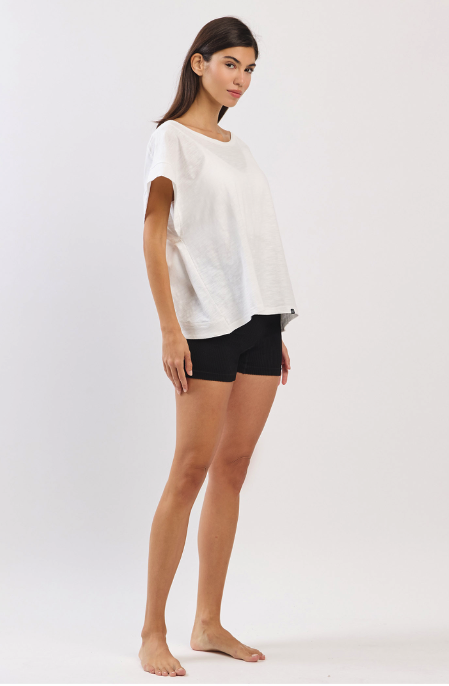 TS109 COVER-UP SLEEVELESS WHITE サイズ: ONESIZE