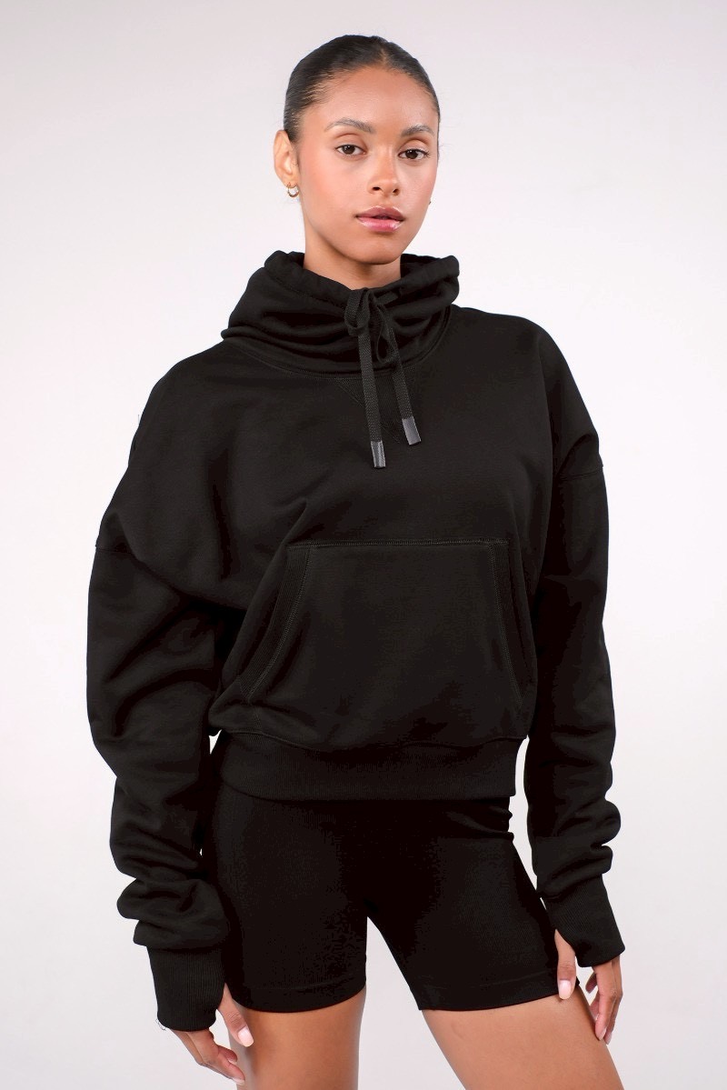 TP142 MINI HOODIE BLACK