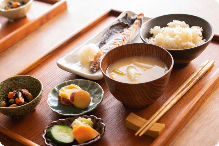 50年培った伝統的な家庭料理の<br>「うちのや製法」技術。