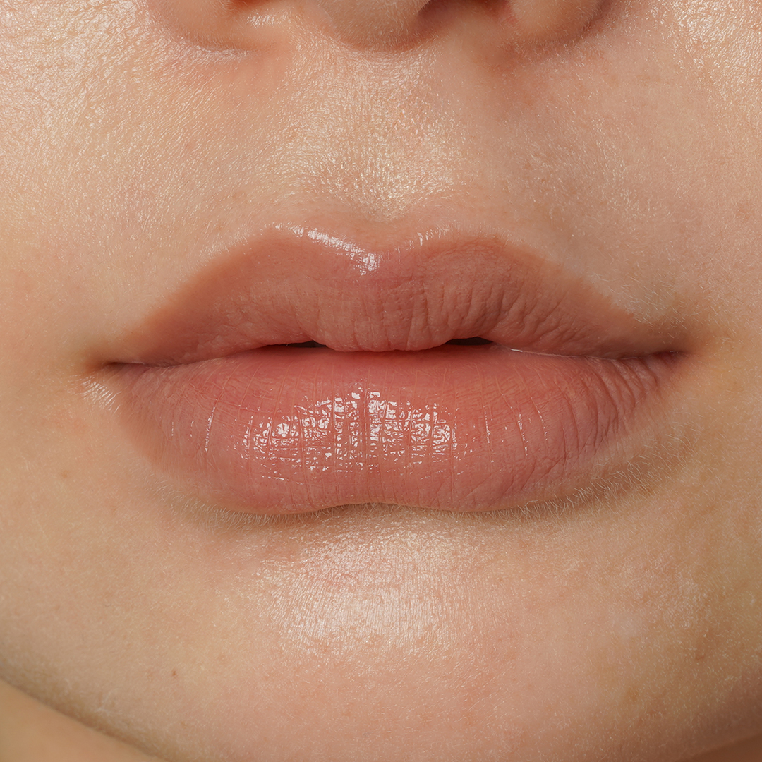 uneven nudie lip set