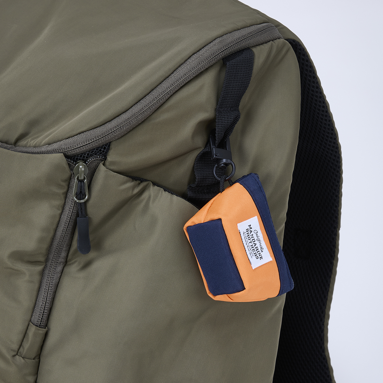 ミニポーチ カラー: BLACK（ブラック）