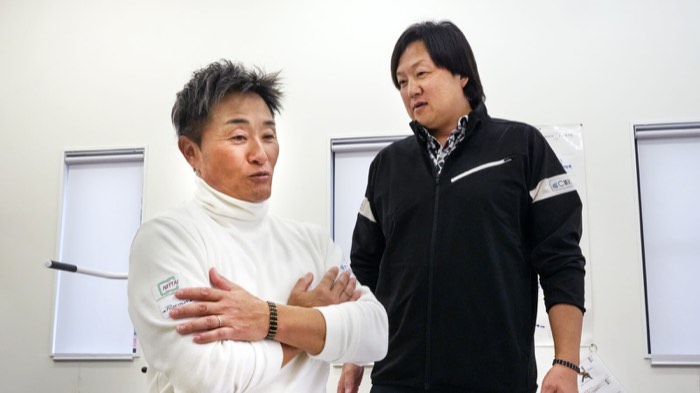 宮本勝昌プロと太田敦トレーナー