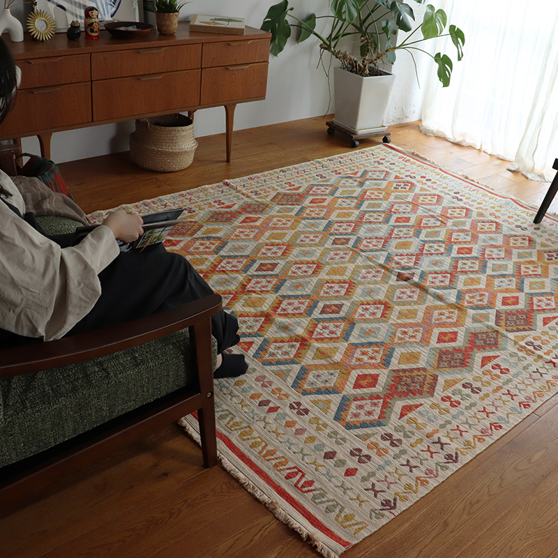 トルコ製トライバル調ジャガードラグRD サイズ: 120×180cm