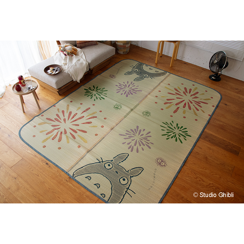日本製い草ラグはなびトトロ サイズ: 140×200cm