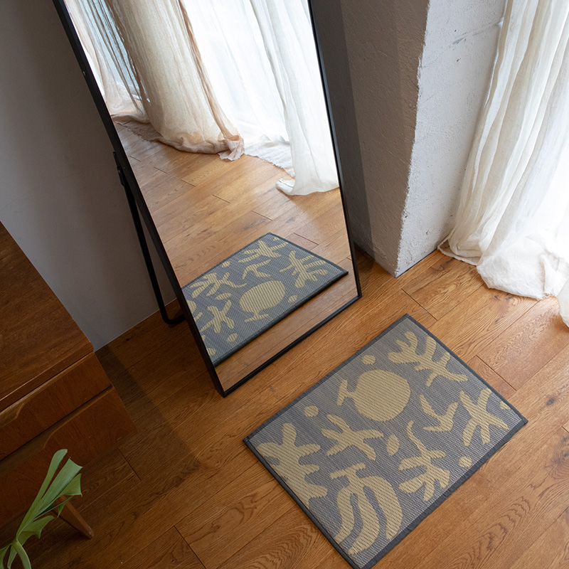 弾力のある踏み心地のい草マットFR サイズ: 45×60cm, カラー: グレー