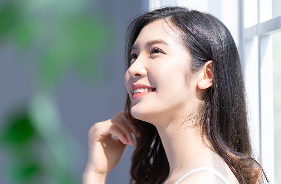 40代のメイクノリ※が見違える！ 開発担当者に聞く「化粧水＋朝用美容乳液」の新・美膜習慣