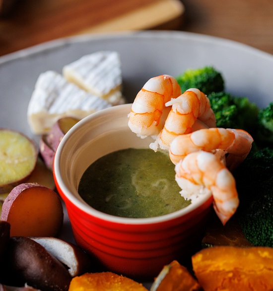 バーニャカウダ風簡単ケールマヨディップ