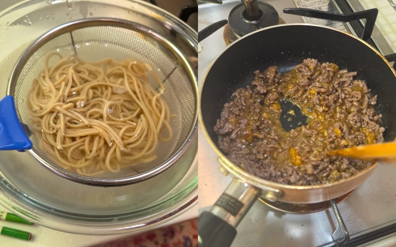 茹でた大豆麺、甘辛の肉味噌作り