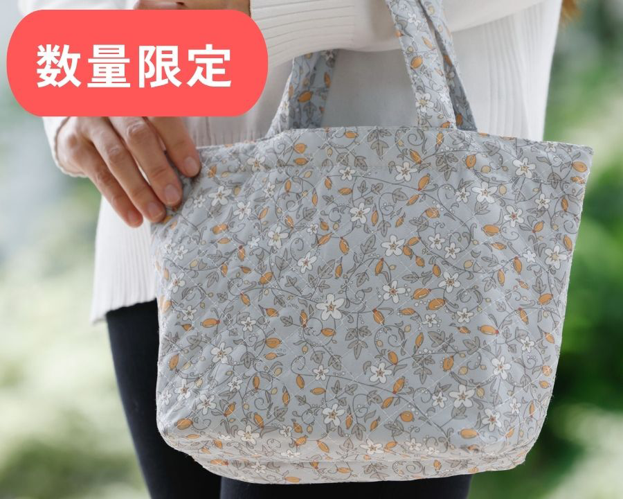 数量限定 小花柄キルティングバック