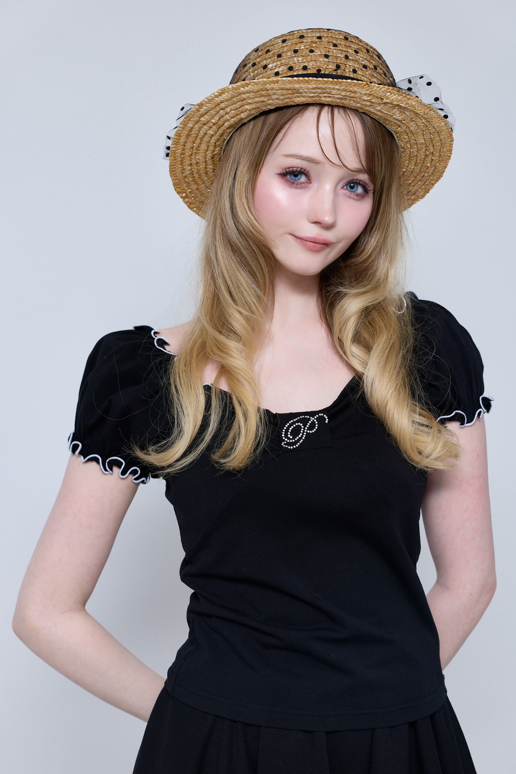 RIBBON TWINKLE TOPS