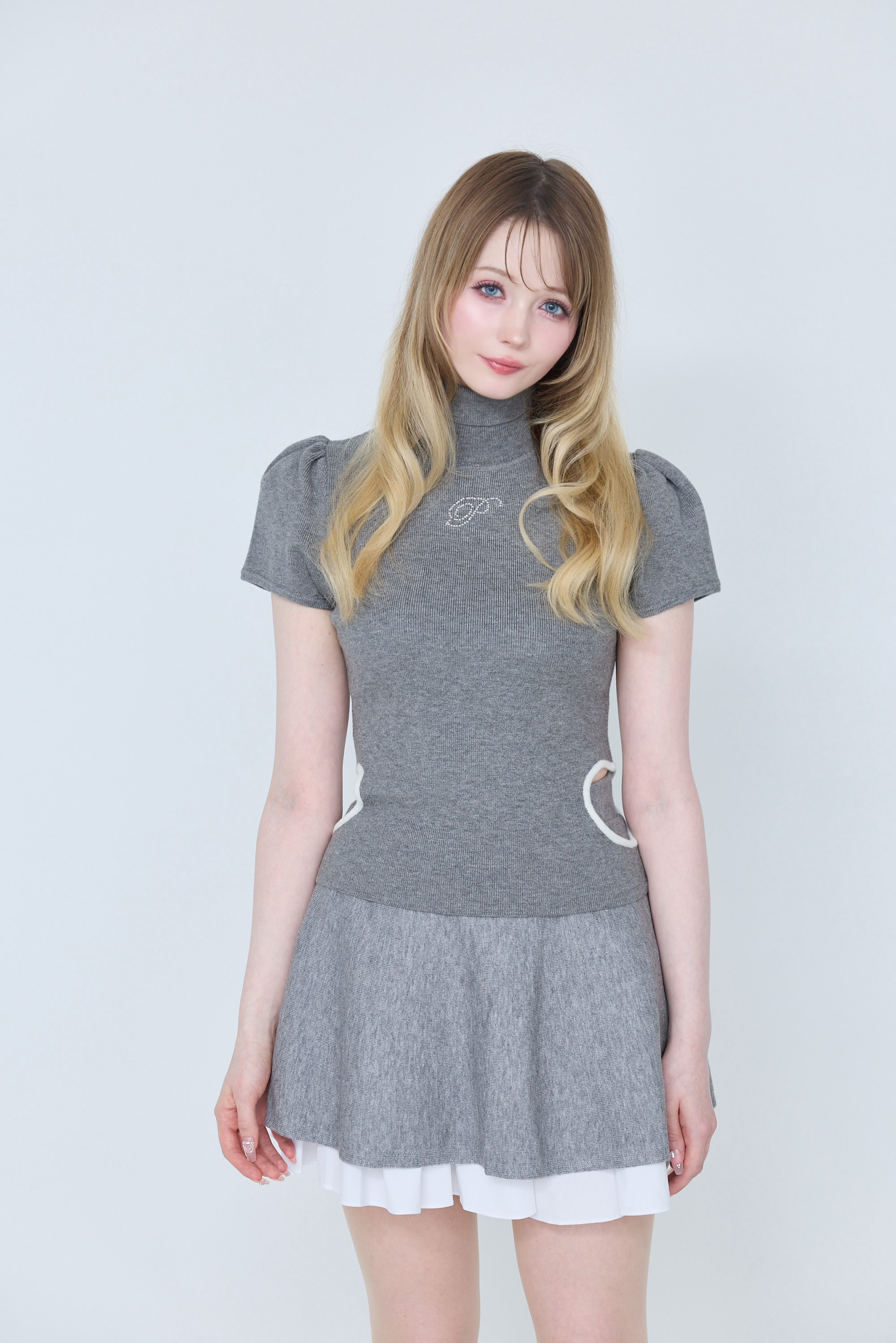 PLEATED KNIT SKIRT