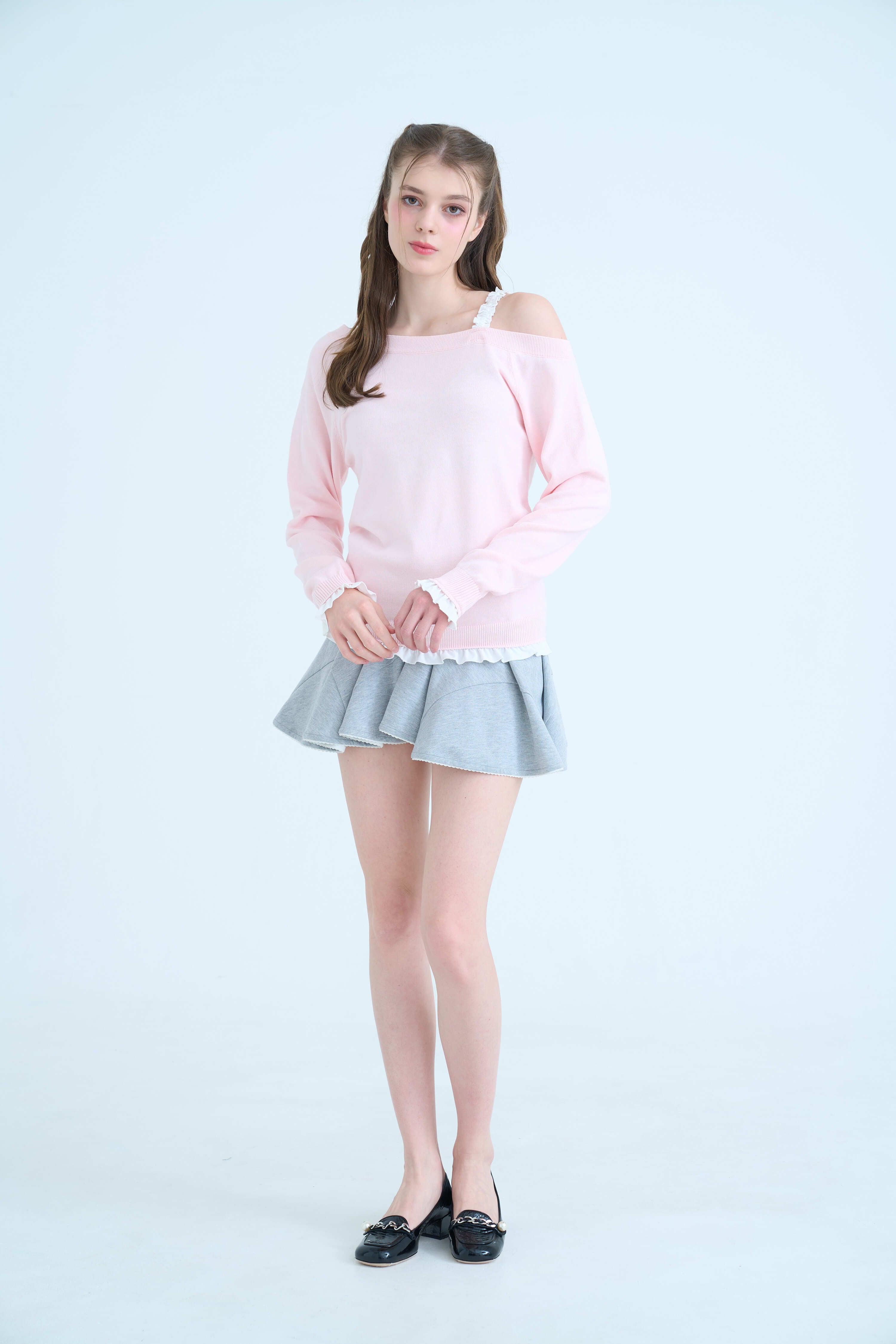 OFF SHOULDER FRILL KNIT