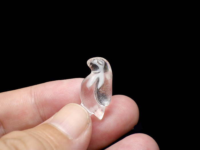 置物（彫刻）水晶 ペンギン 1個販売
