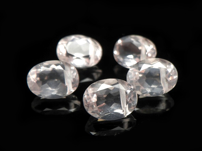 【卸】宝石質オーバルブリリアントカット ローズクォーツ