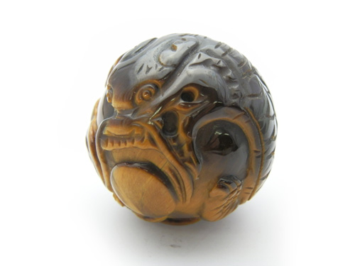 【卸】丸玉 龍 浮かし彫り タイガーアイ 30mm前後