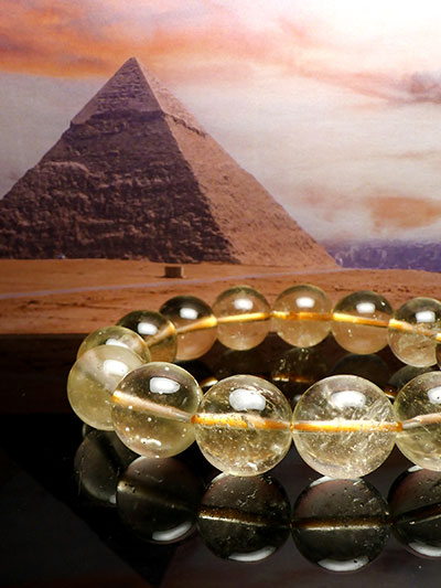 リビアングラス