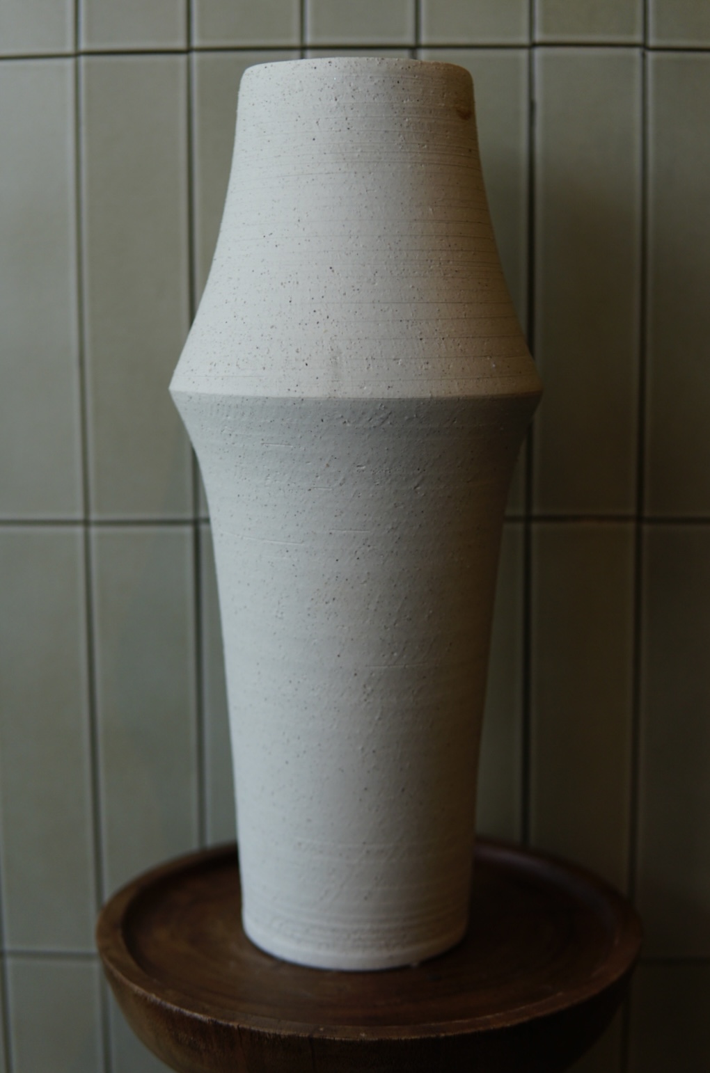 Flower vase pottery trapezoid white M
