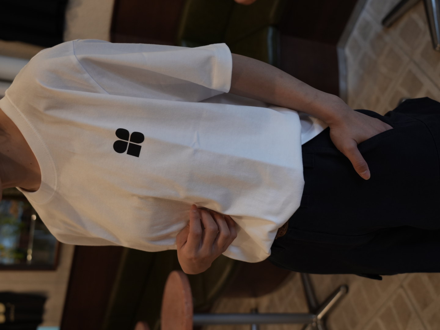 TAIYOFLOWER Tシャツ カラー: Black, サイズ: M