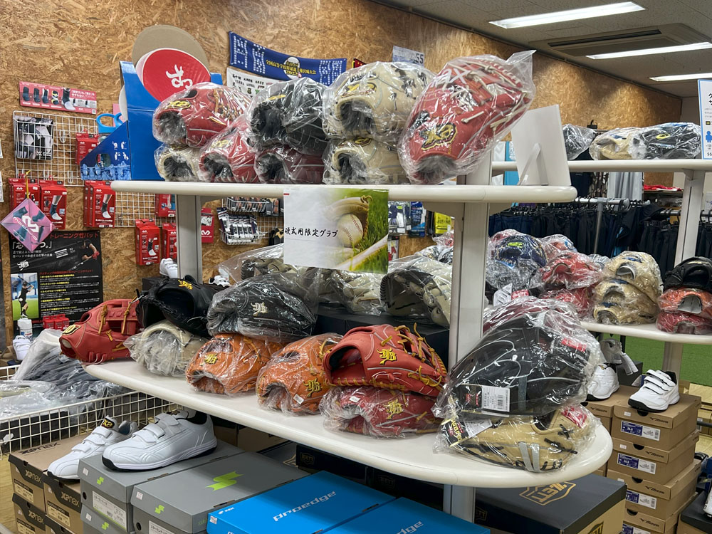 スポーツショップの店内2
