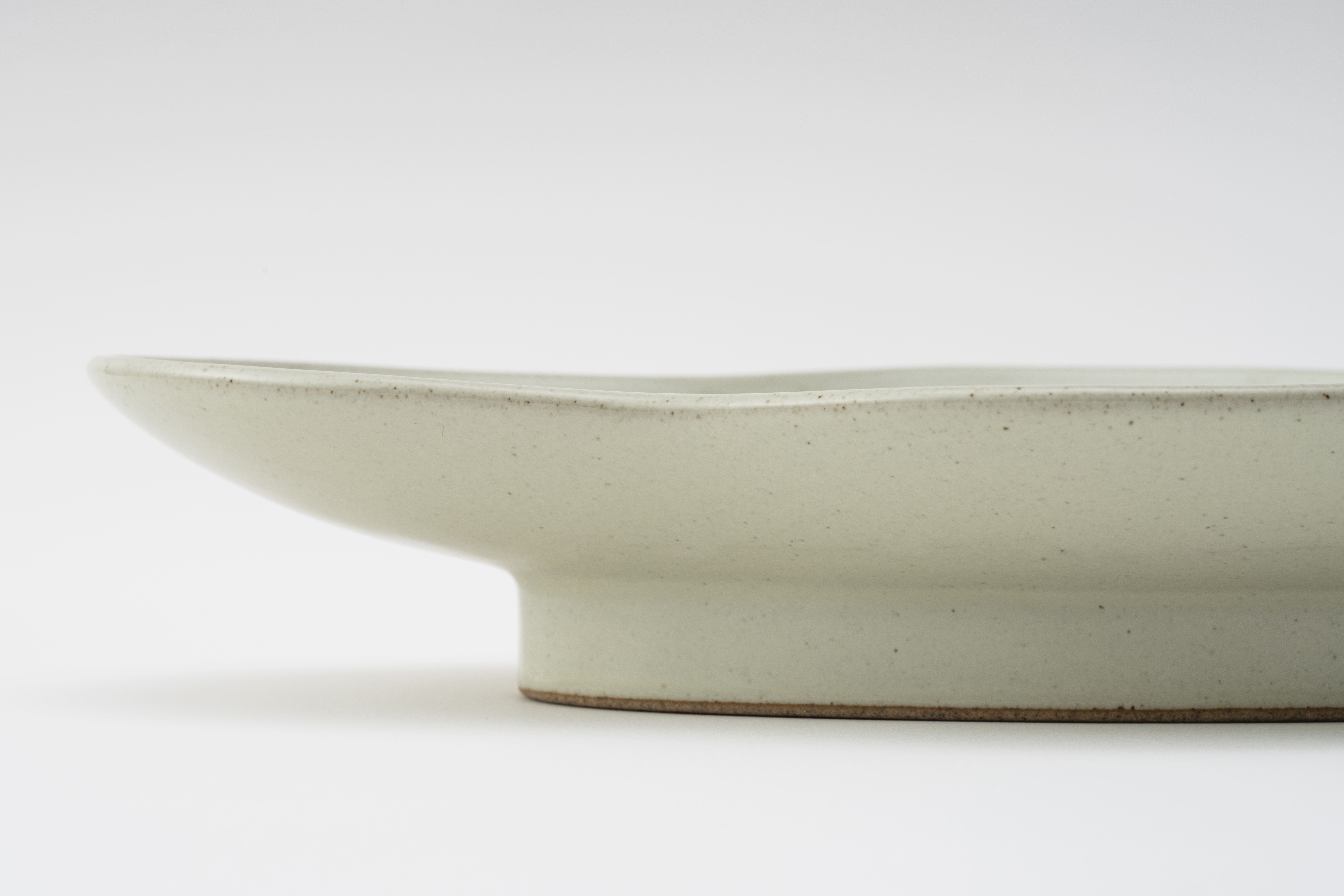 Gyoza Plate color: white