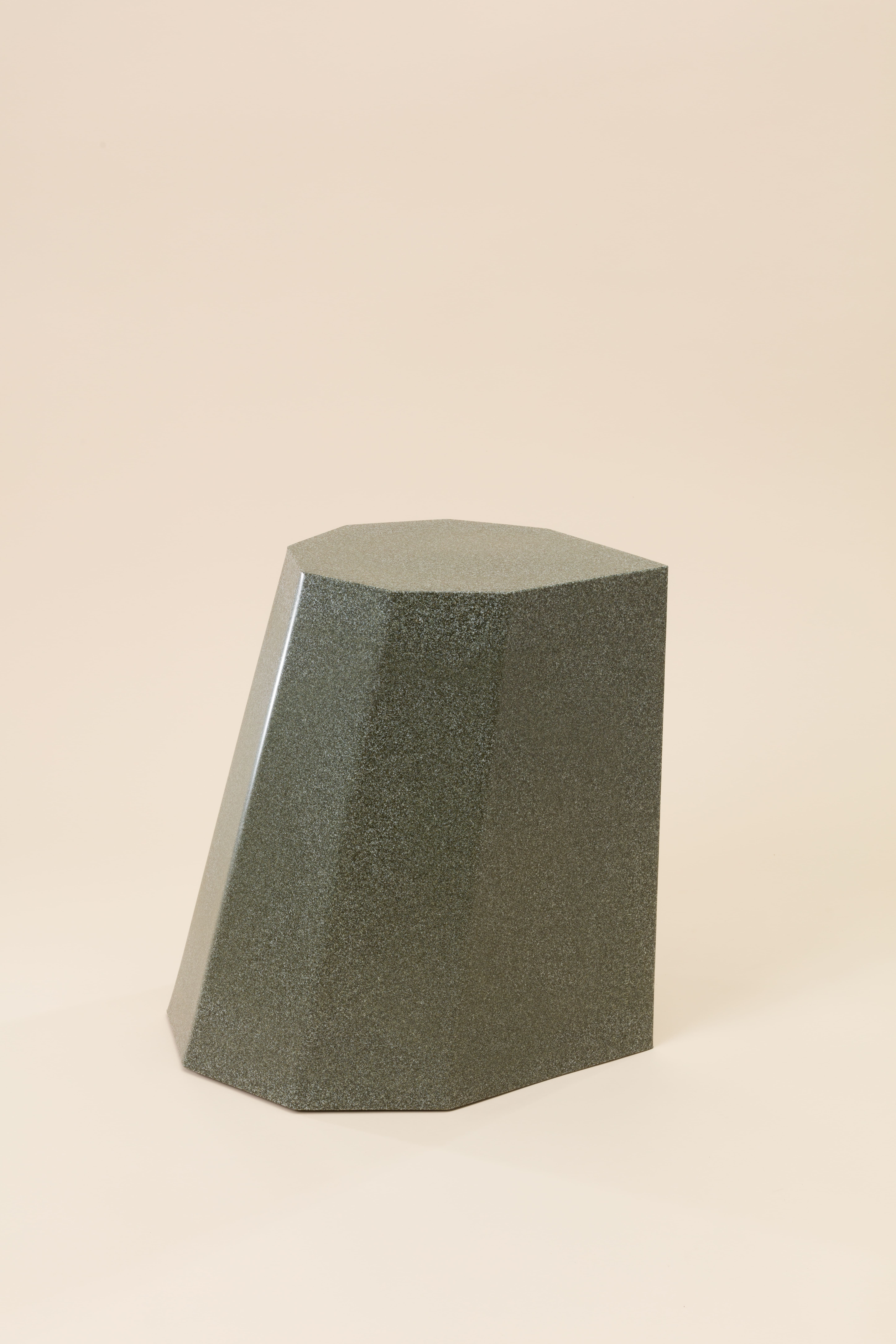 Arnold Circus Stool / Gray Marble