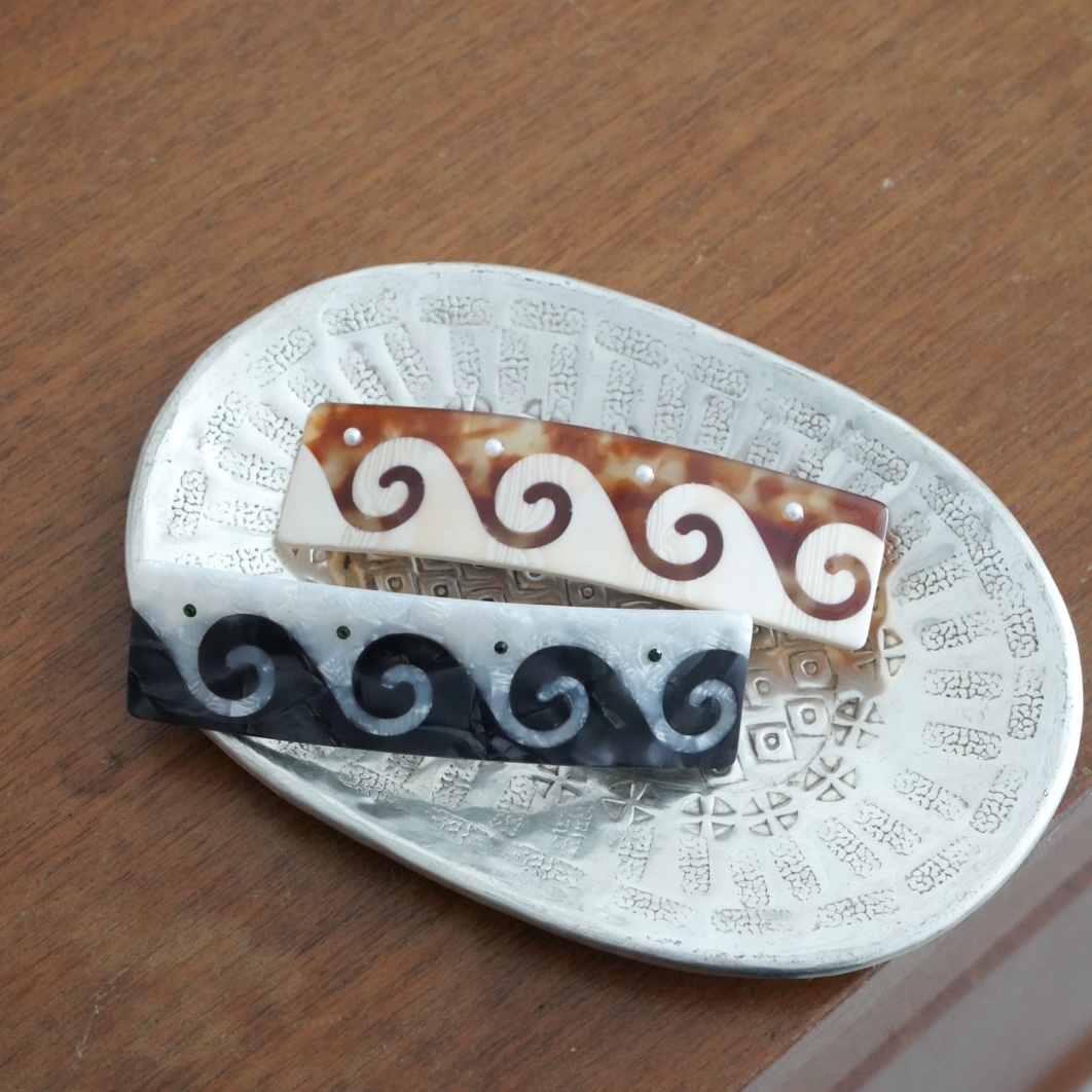 Big Wave Valetta color: black