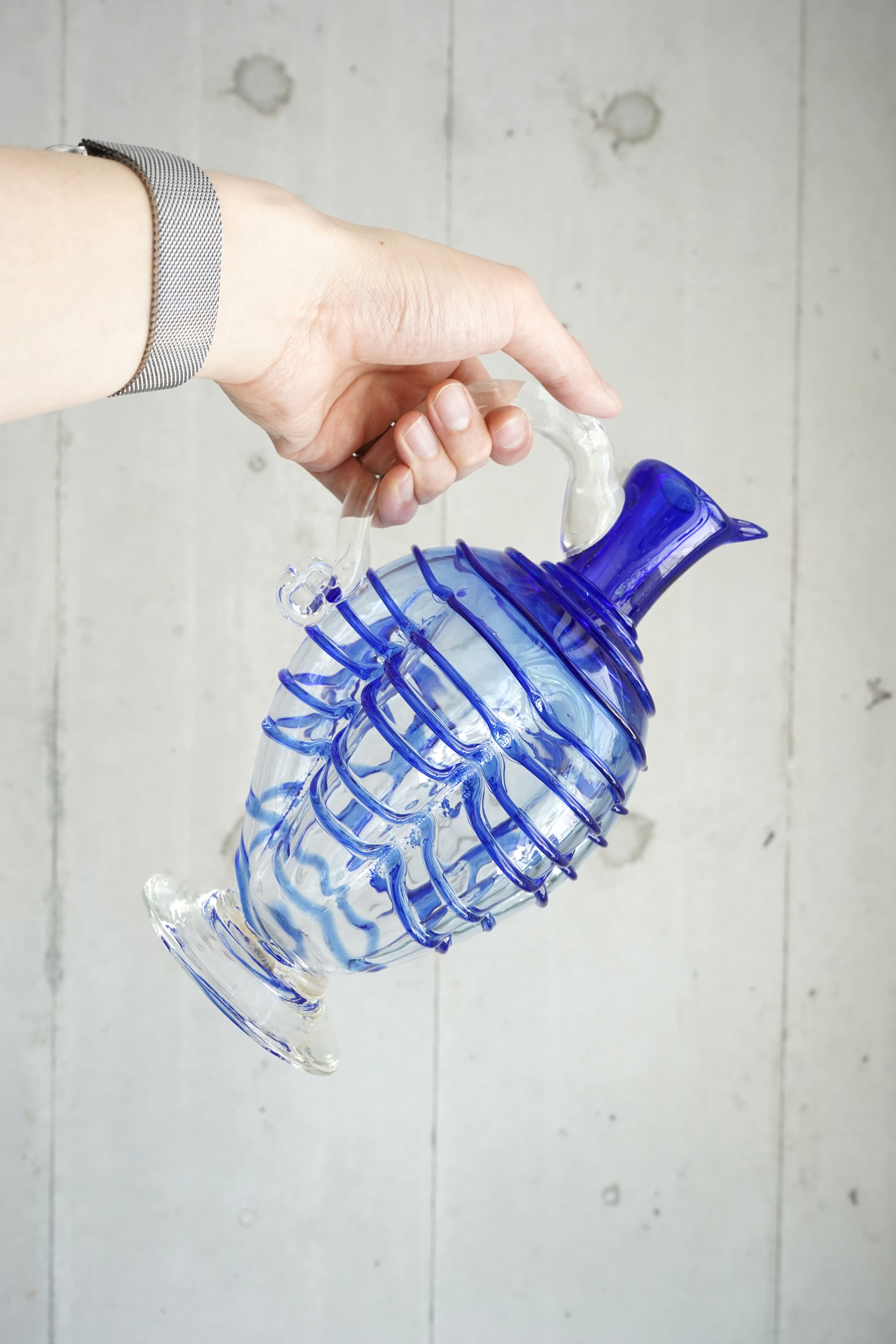 Tide Loop Vase