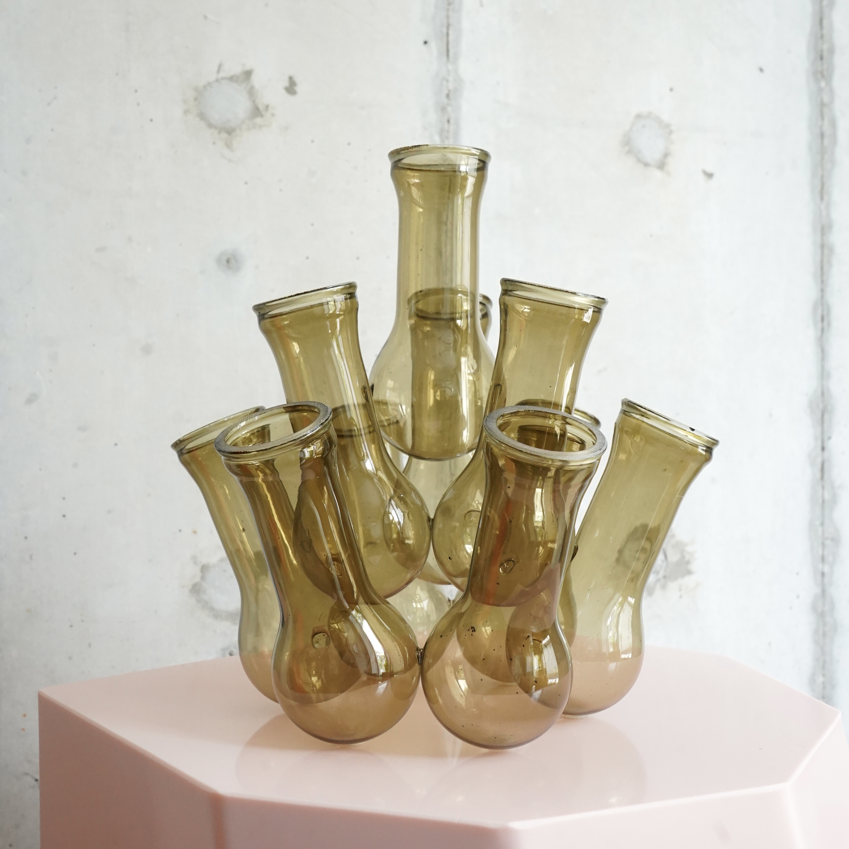 MULTI HOLE VASE (M) / brown