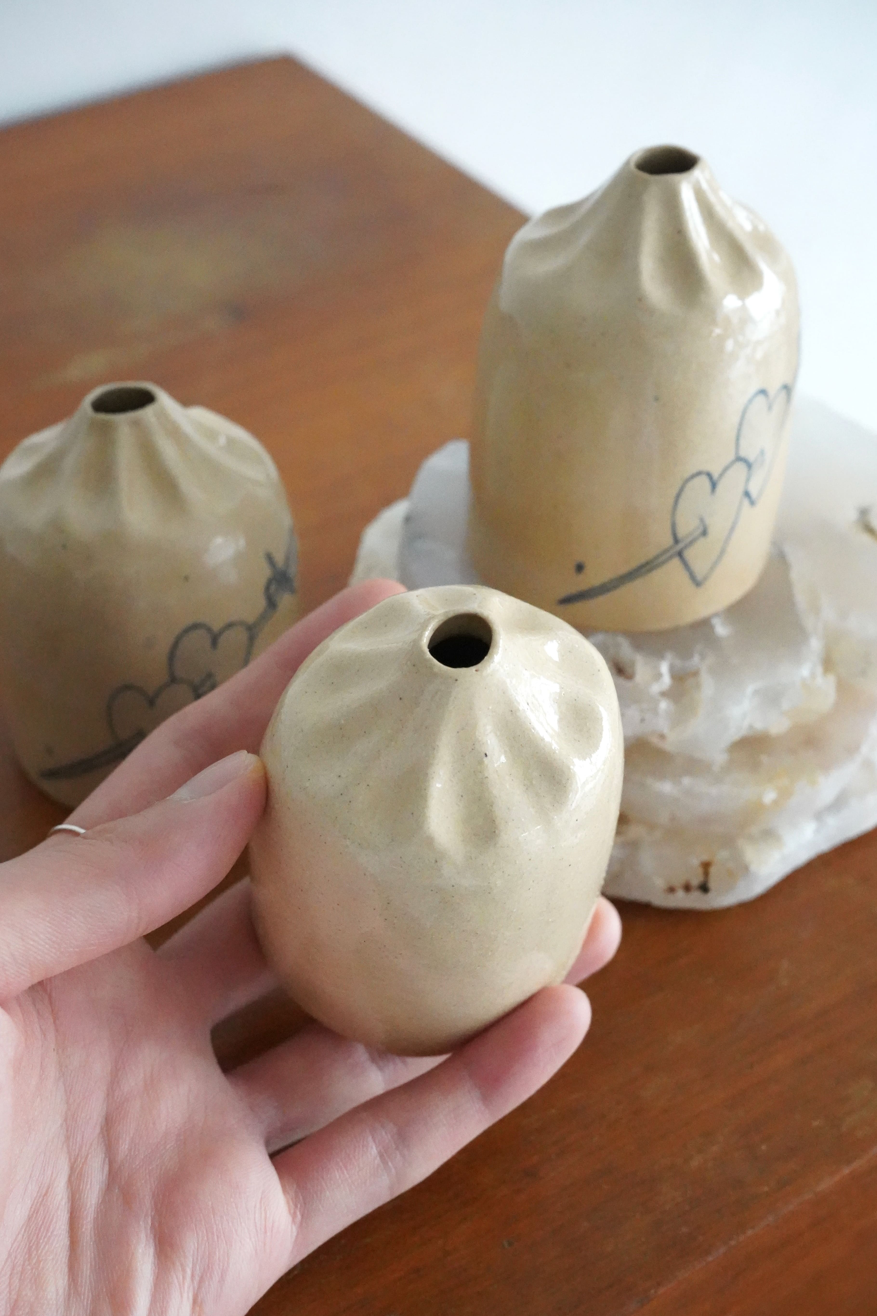 vase / heart