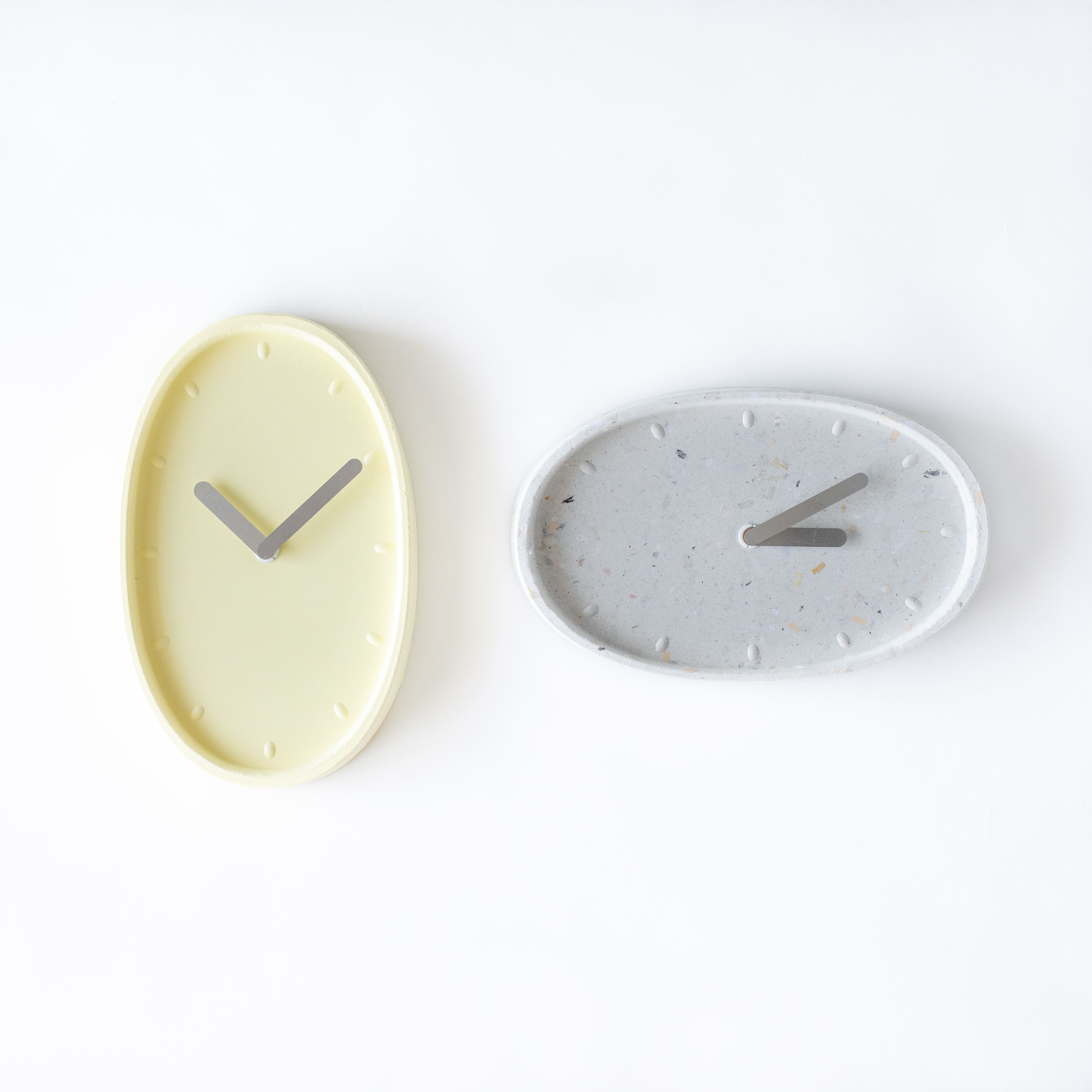 Paper Clock color: green