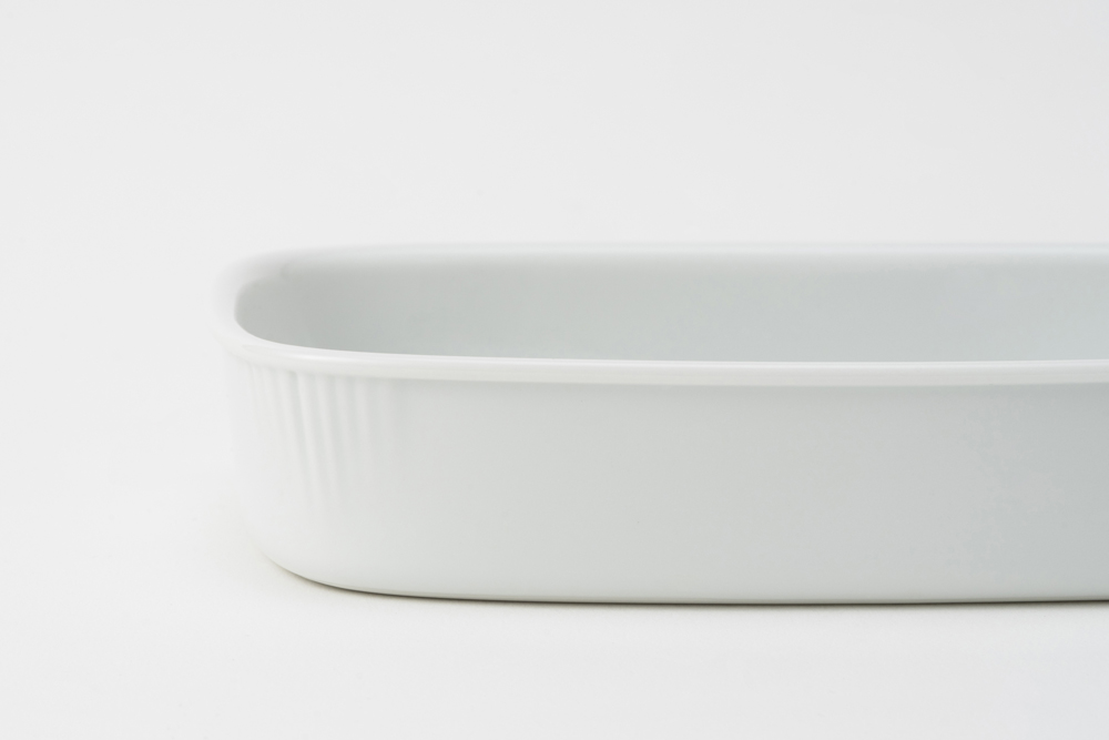 In-flight meal plate color: green