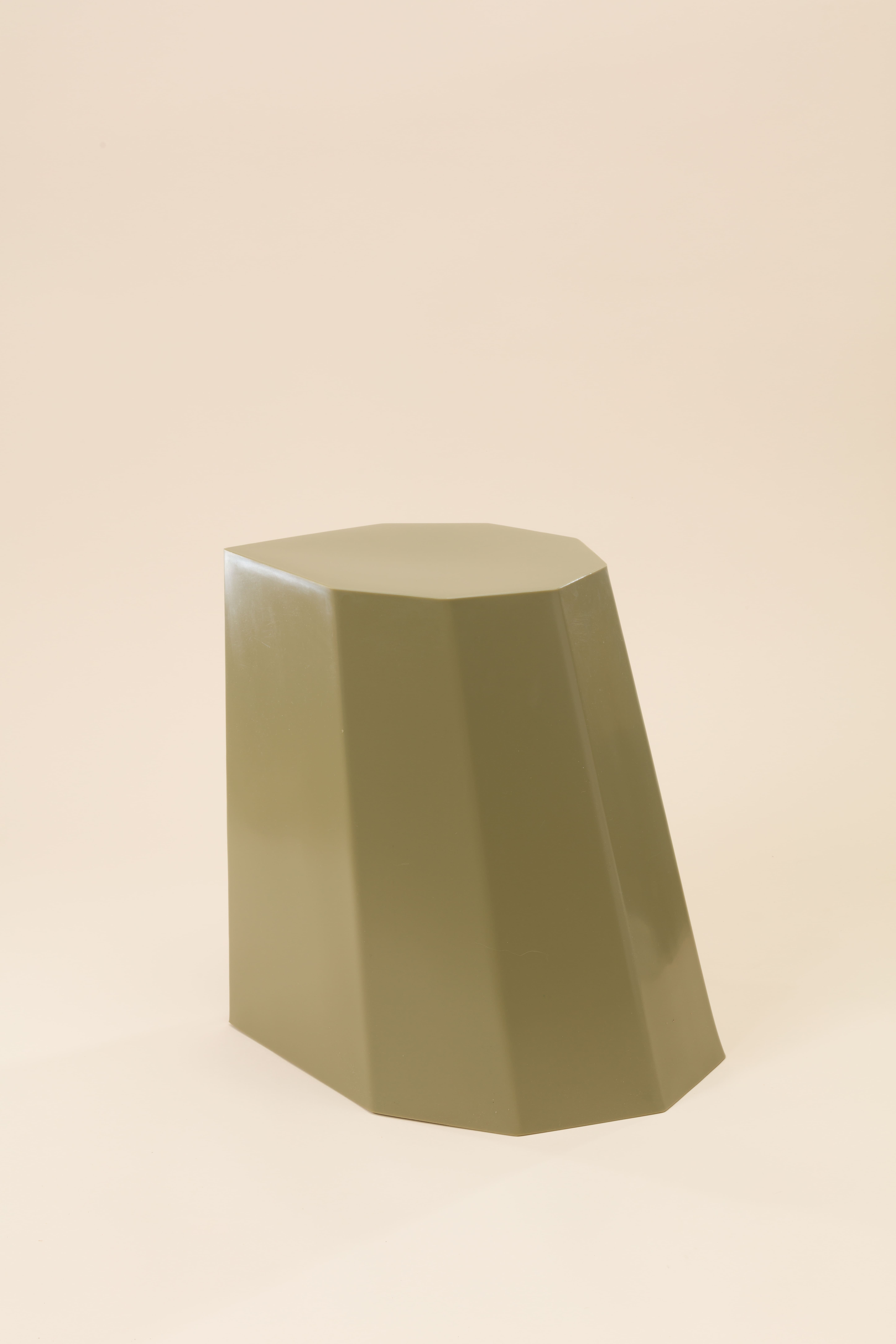 Arnold Circus Stool / Khaki