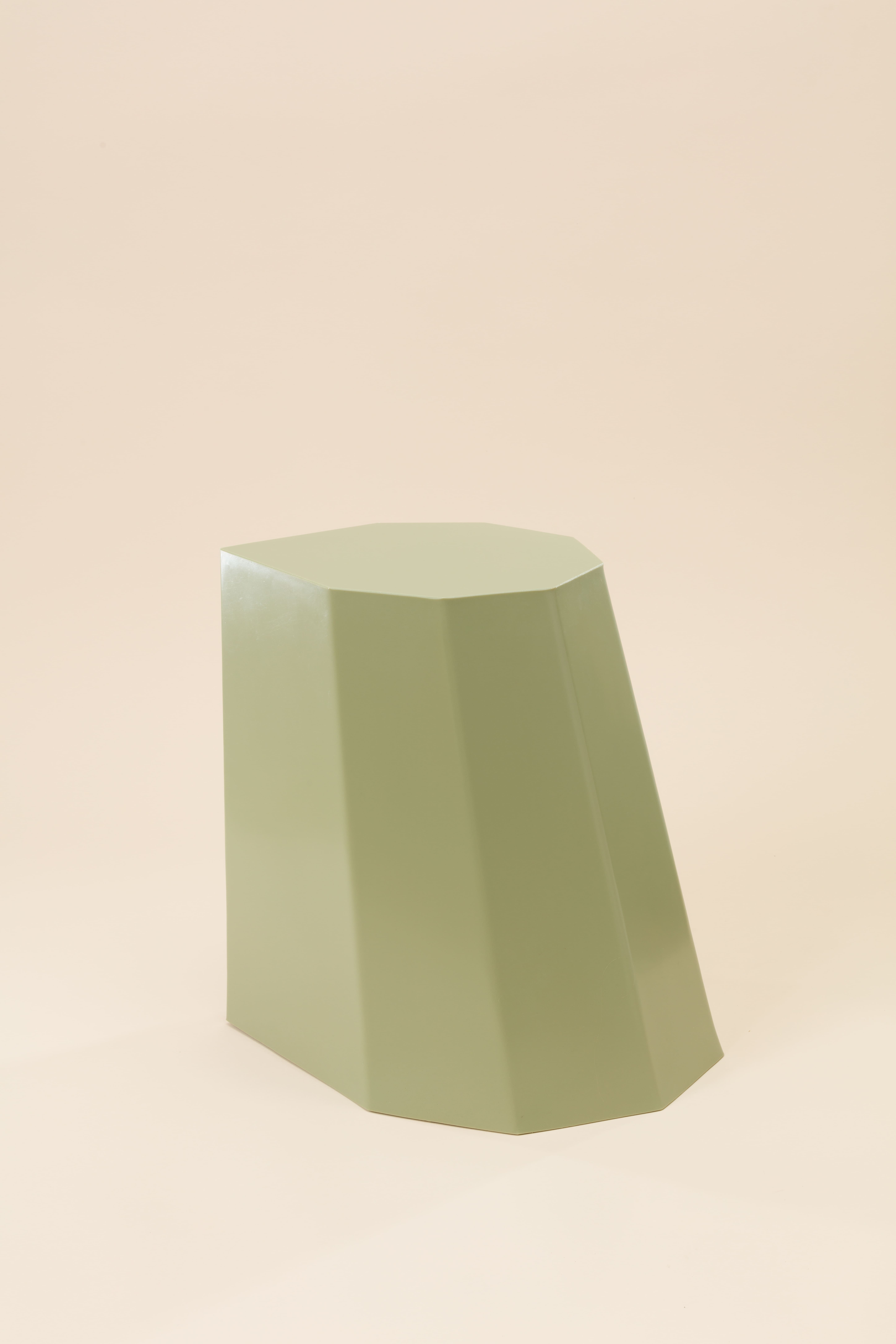 Arnold Circus Stool / Pistachio