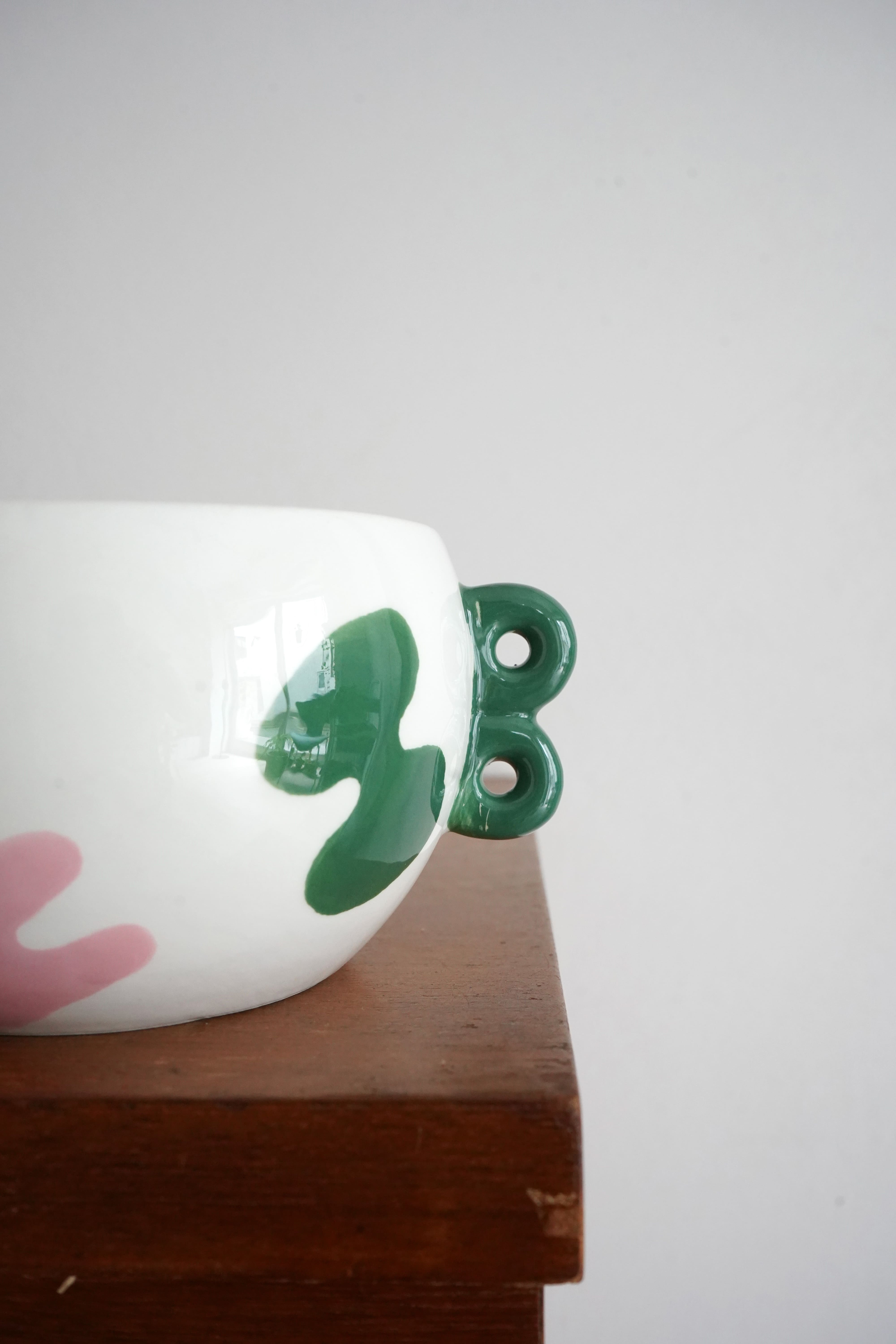 pop handle bowl