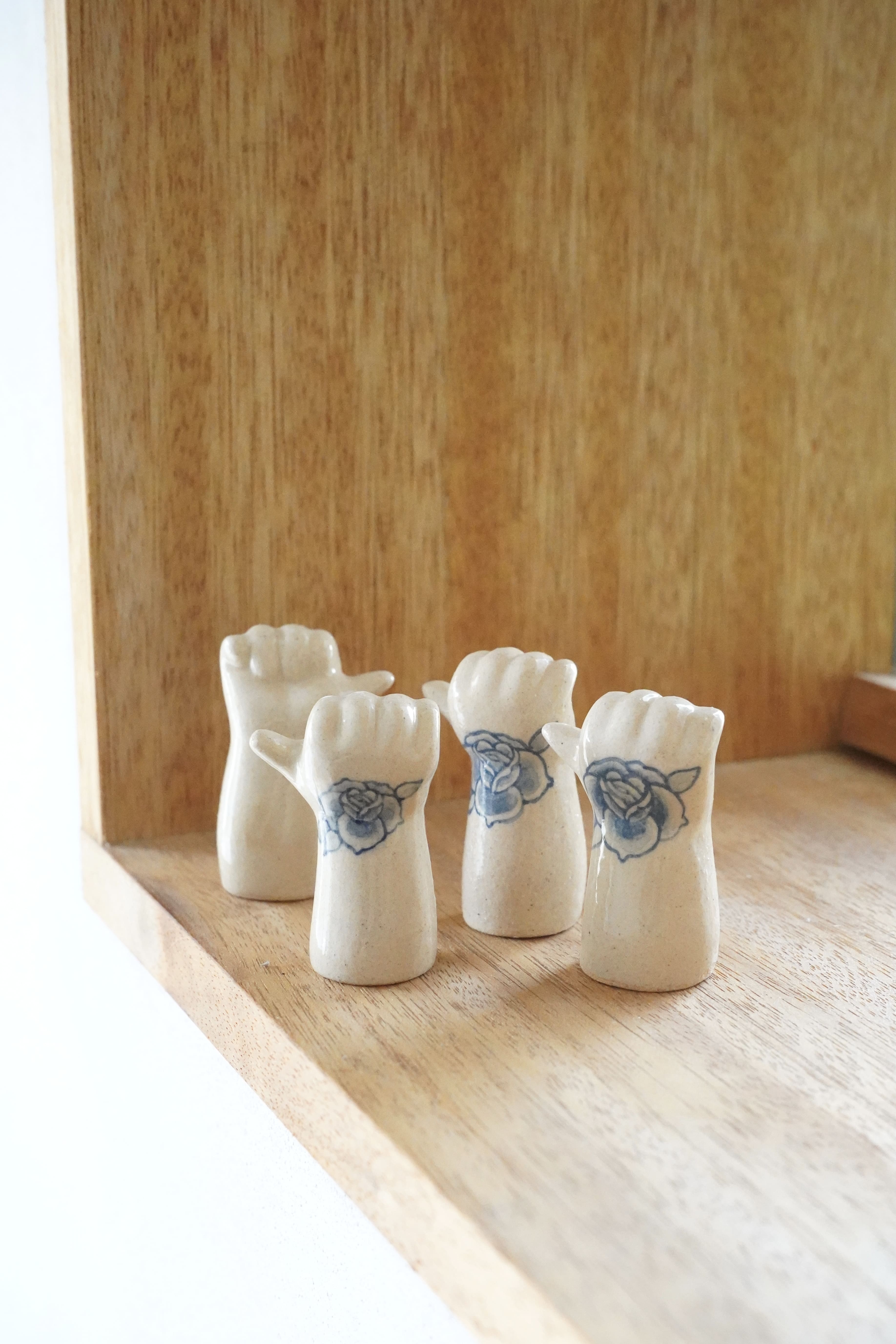 Tattoo Hand Ring Stand