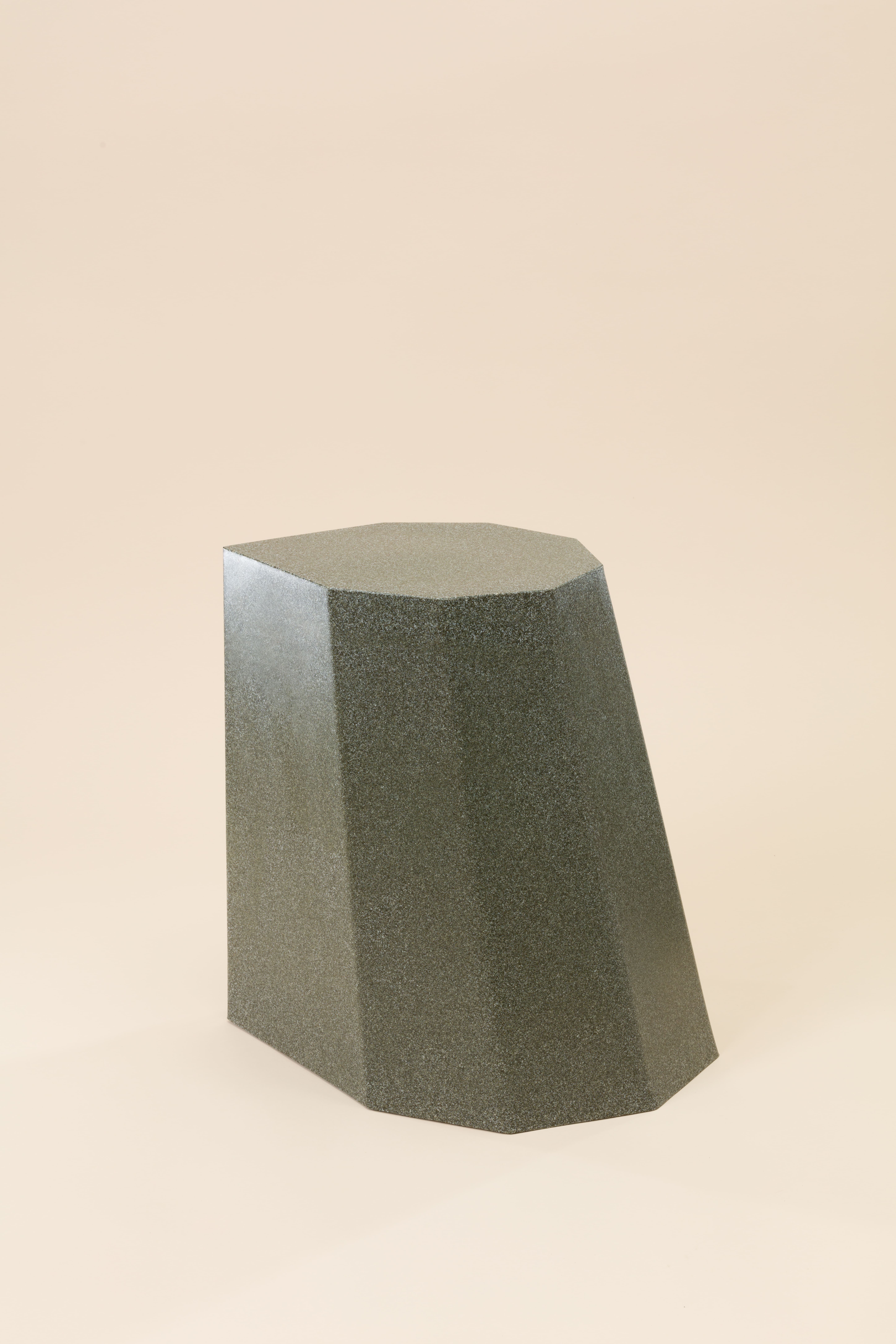 Arnold Circus Stool / Gray Marble
