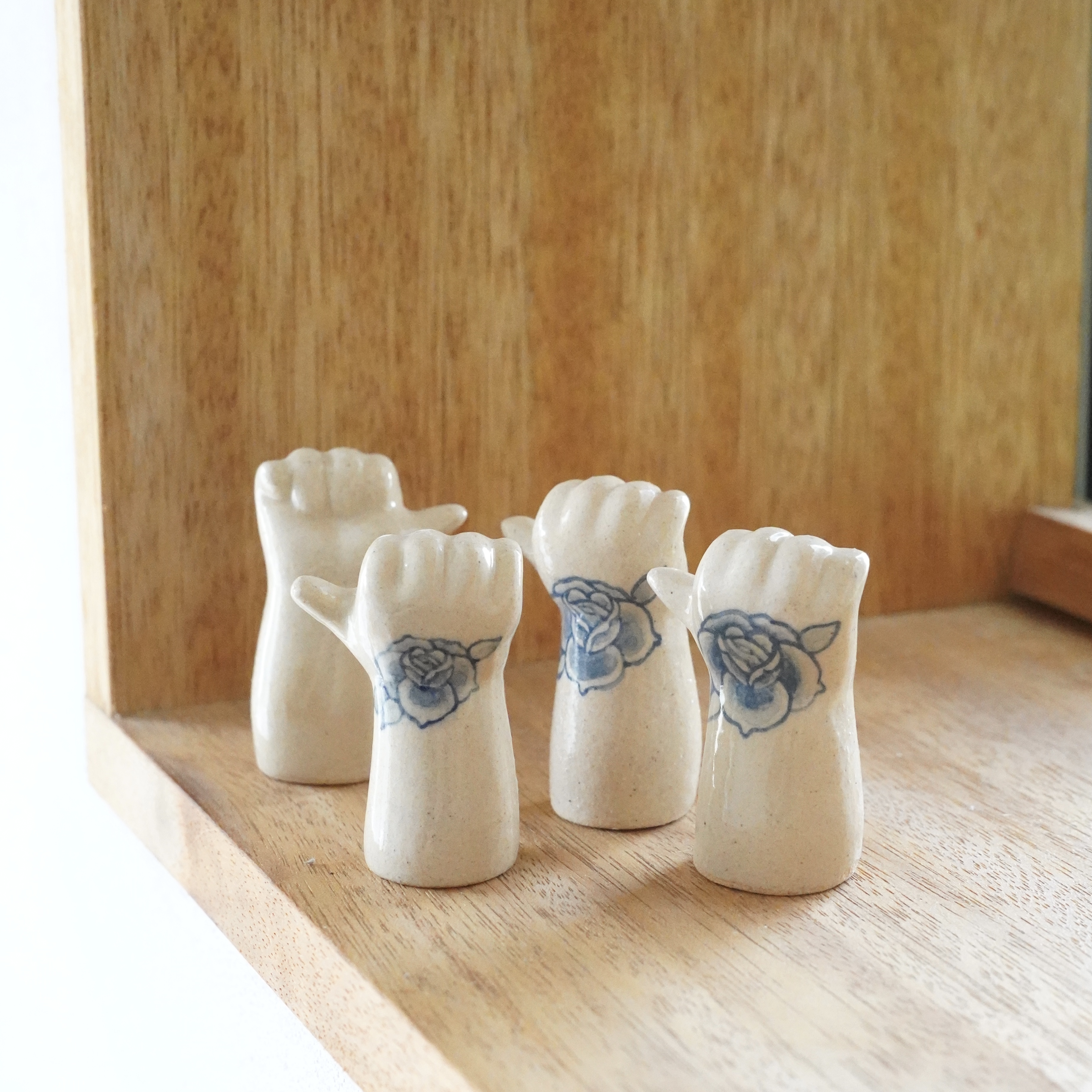 Tattoo Hand Ring Stand