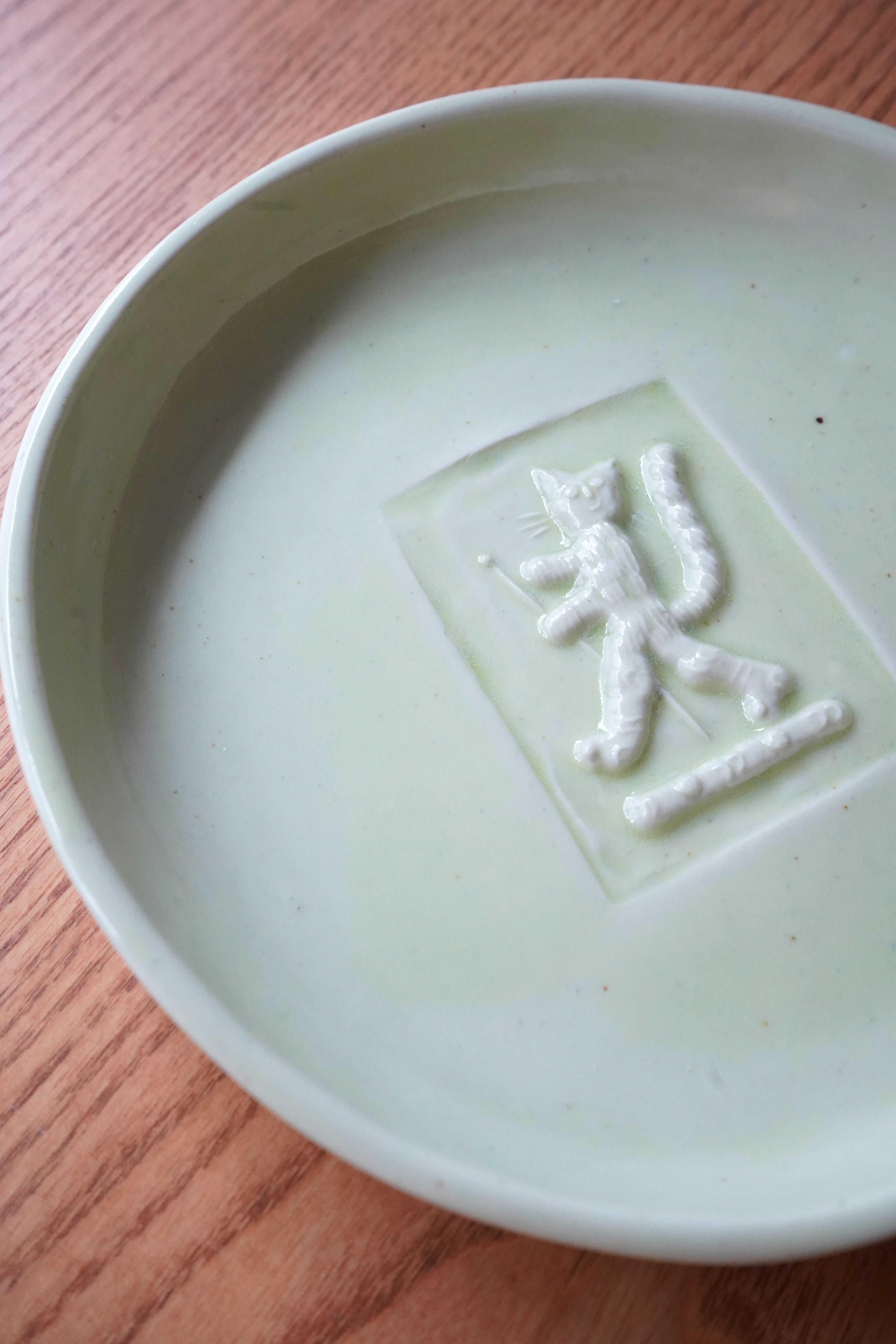 Wandering Cat Plate B / 竹村良訓さん