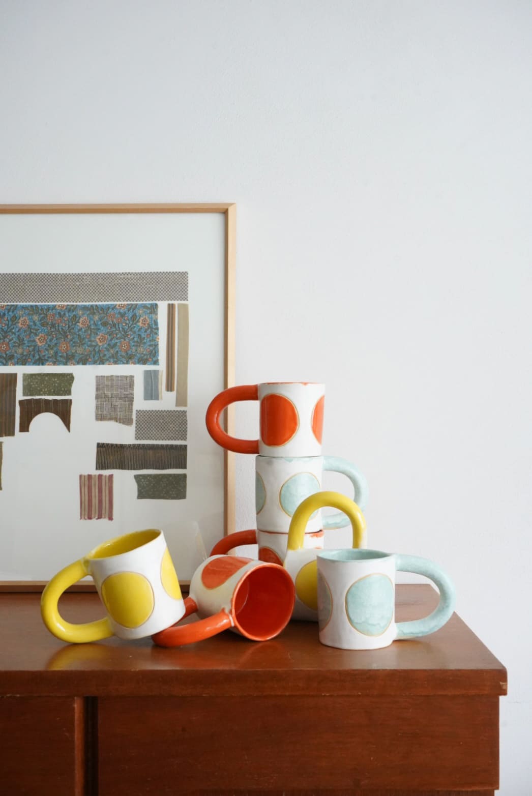 dot mug color: orange