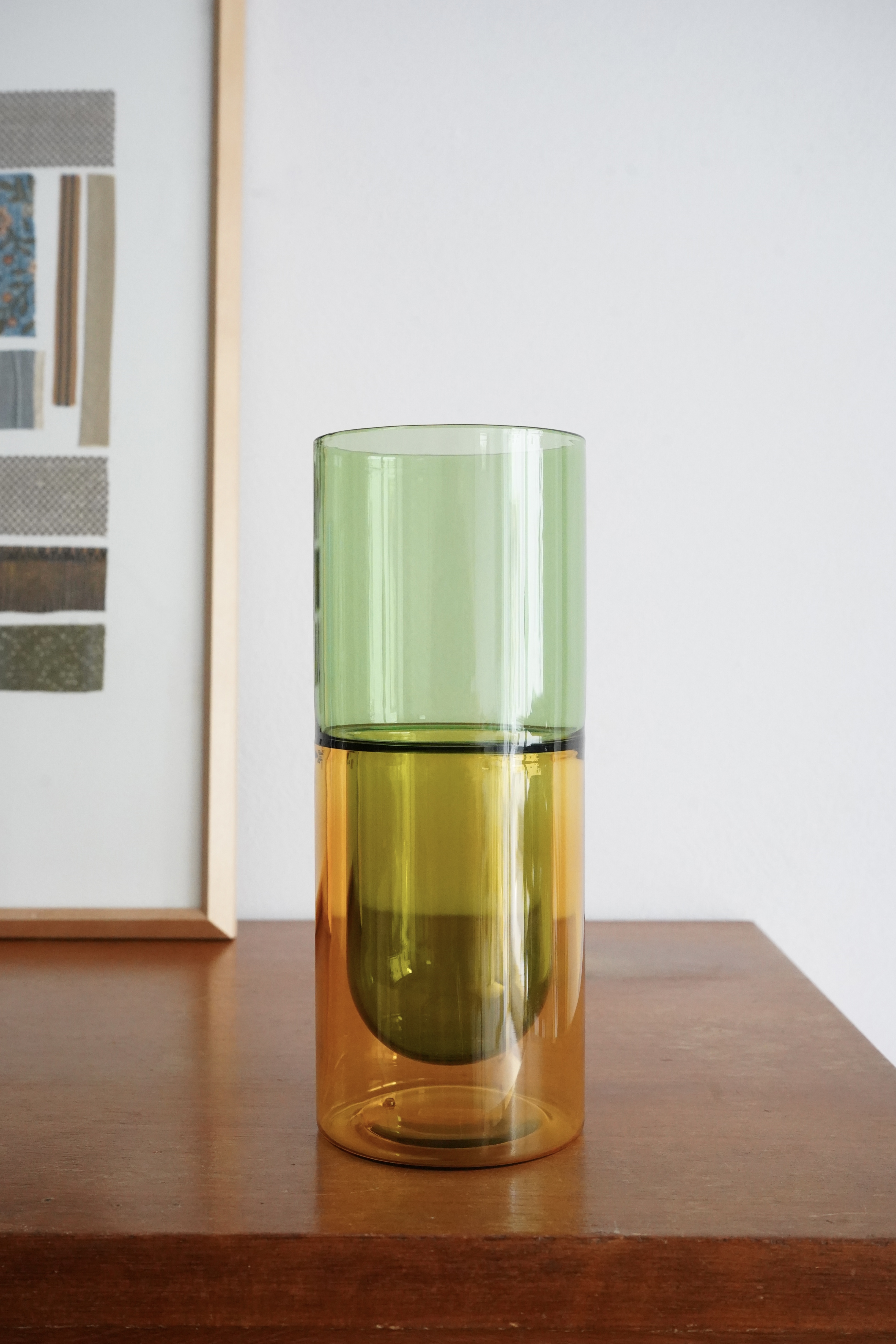 DW vase color: green