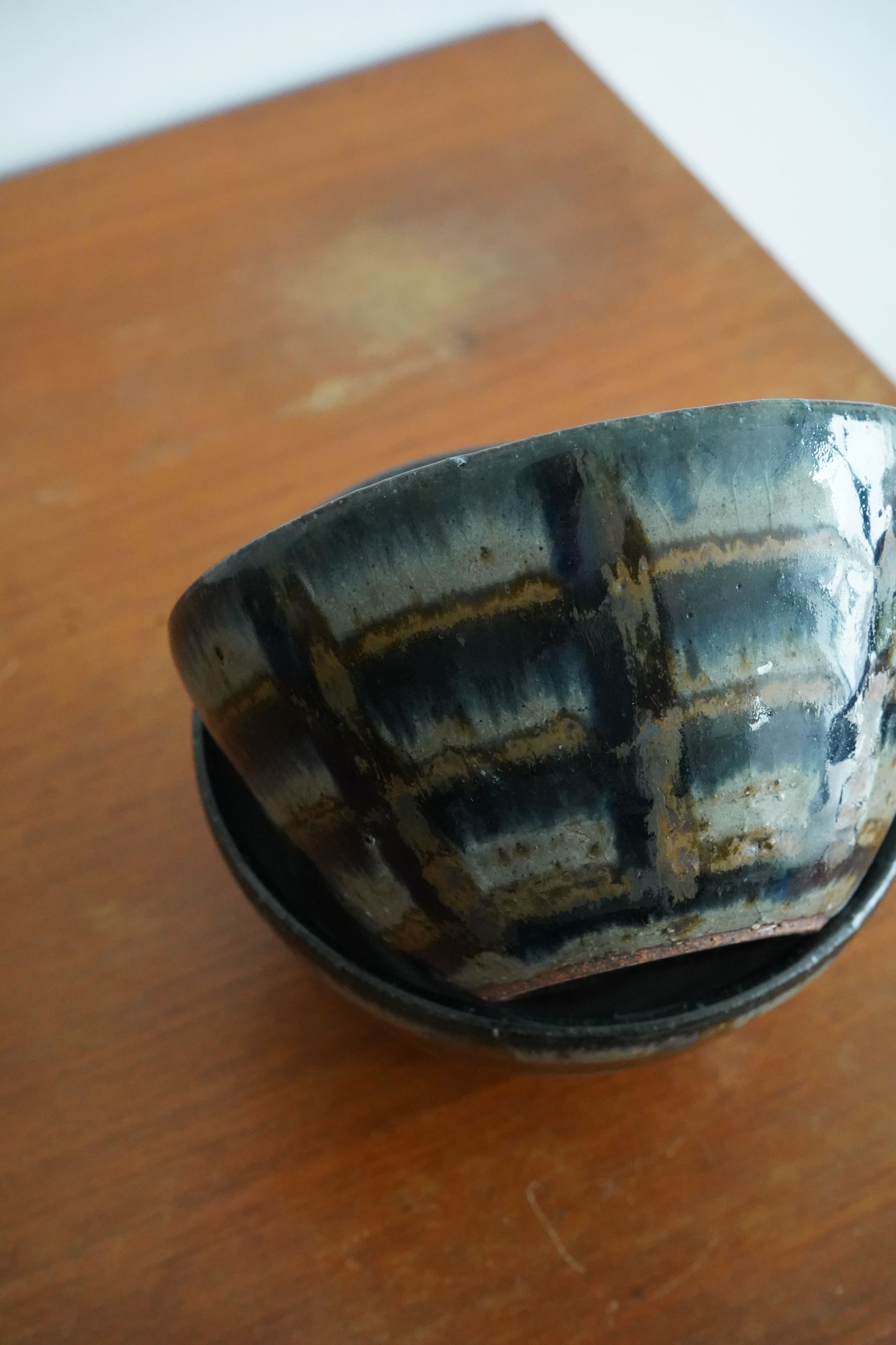 check / bowl