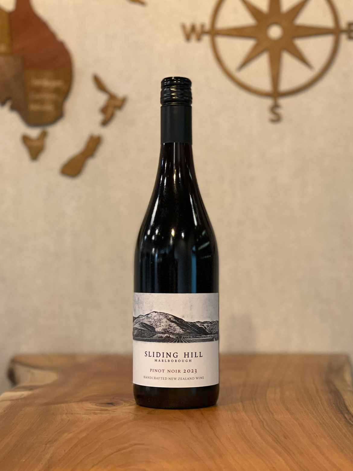 スライディング・ヒル　ピノ・ノワール 2021