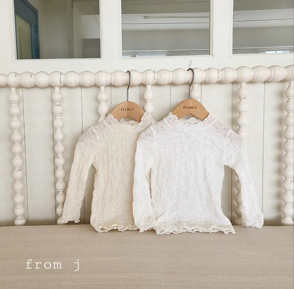 FROM.J レースハイネック トップス カラー: WHITE