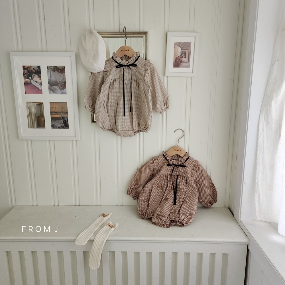 FROM.J ギンガム フリルロンパース S: S, カラー: CRM